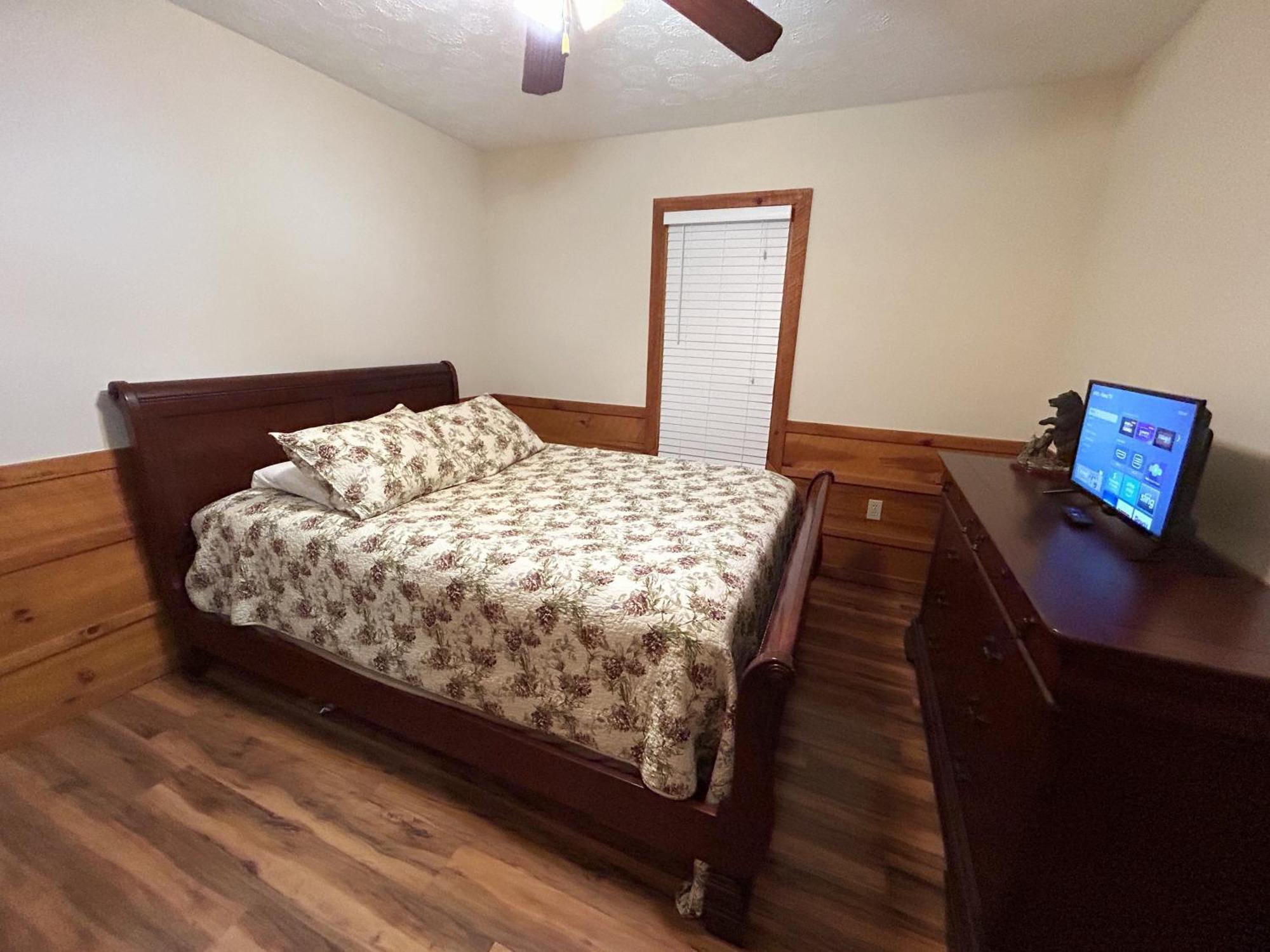 Tucked Away Cabin Pigeon Forge Exterior photo