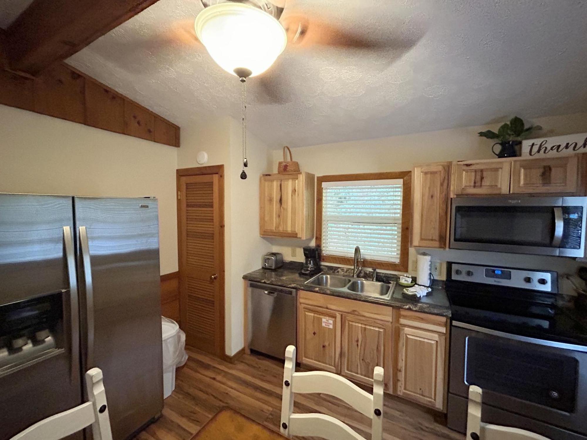 Tucked Away Cabin Pigeon Forge Exterior photo